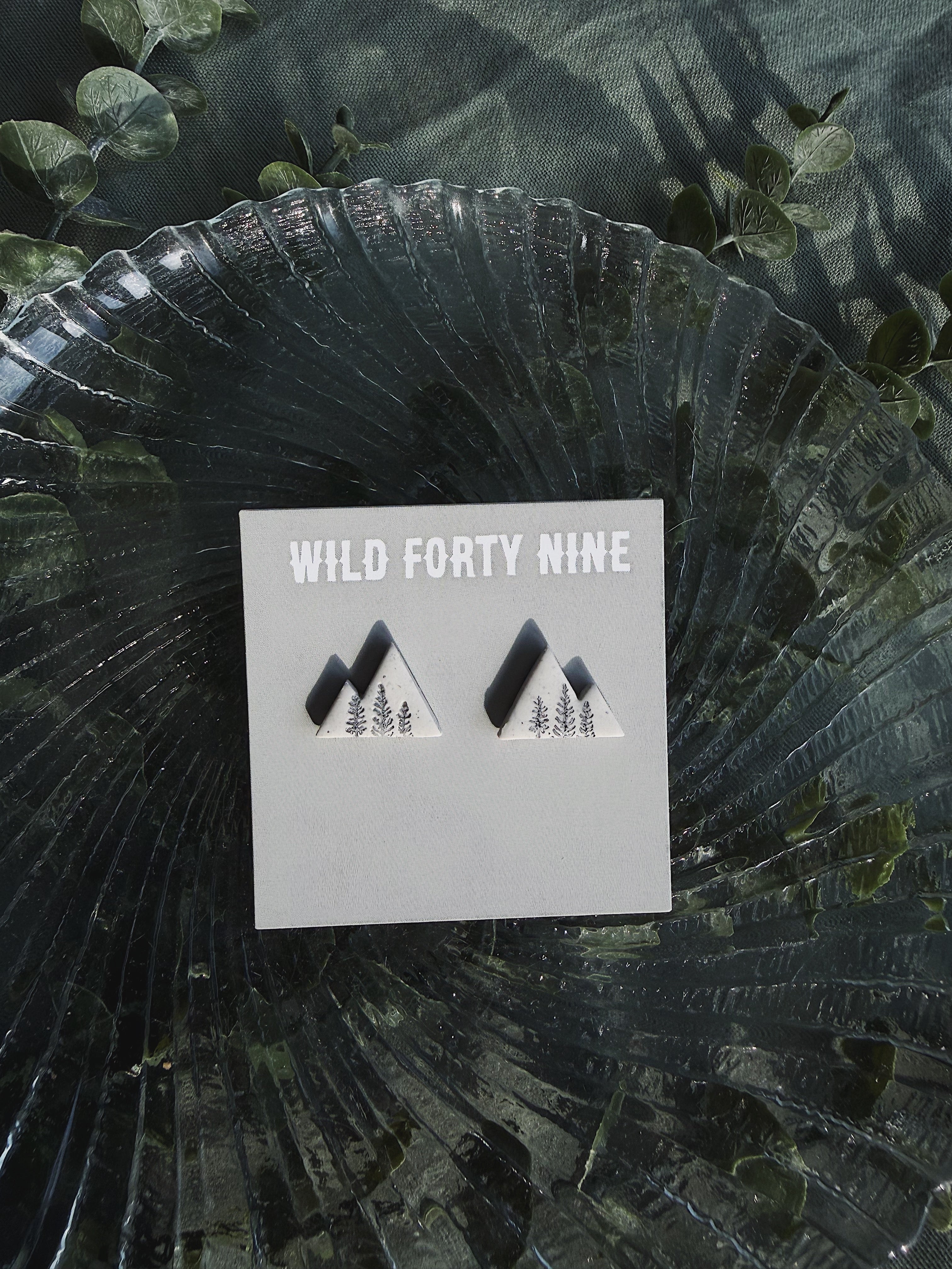 Mountain Pine Studs