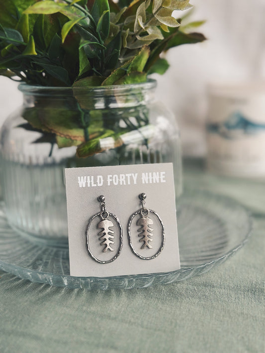 Silver Fish Skeleton